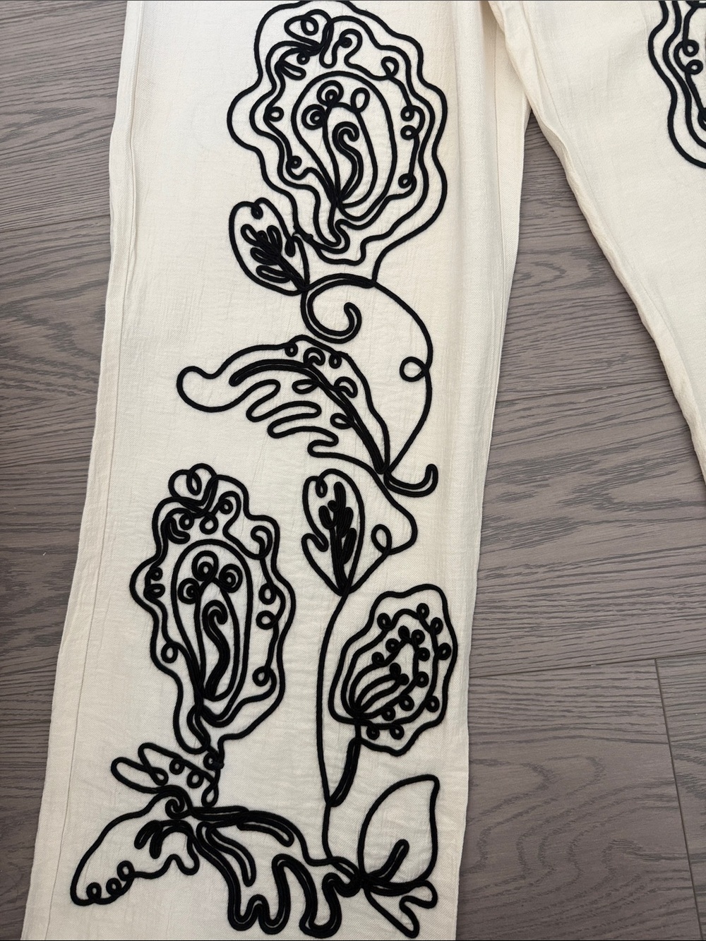 H&M Cream Two-Piece Embroidered Trousers & Shirt Set - Picture 3 of 5